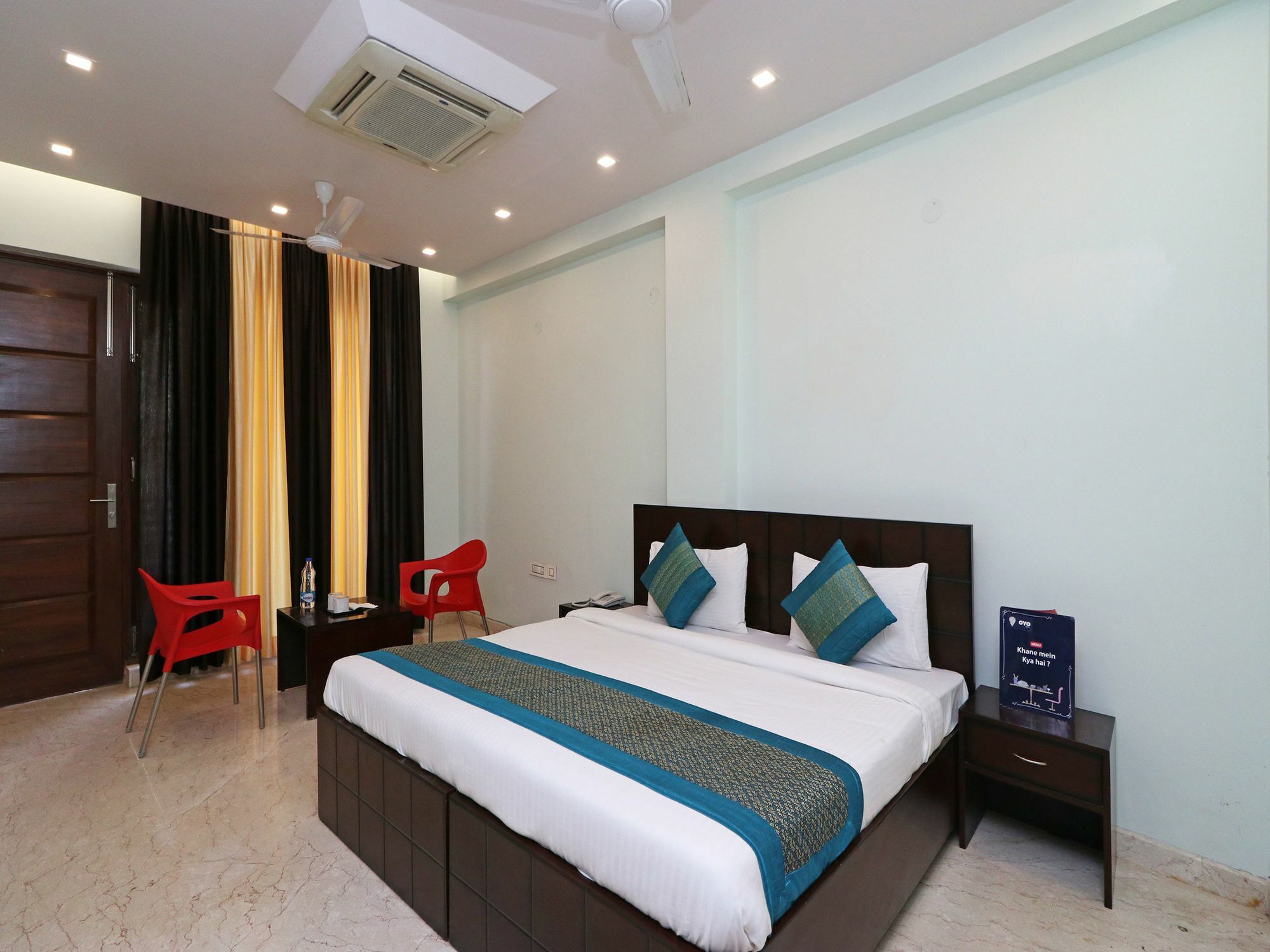 Oyo 9664 Sector 48 Otel Gurgaon Dış mekan fotoğraf