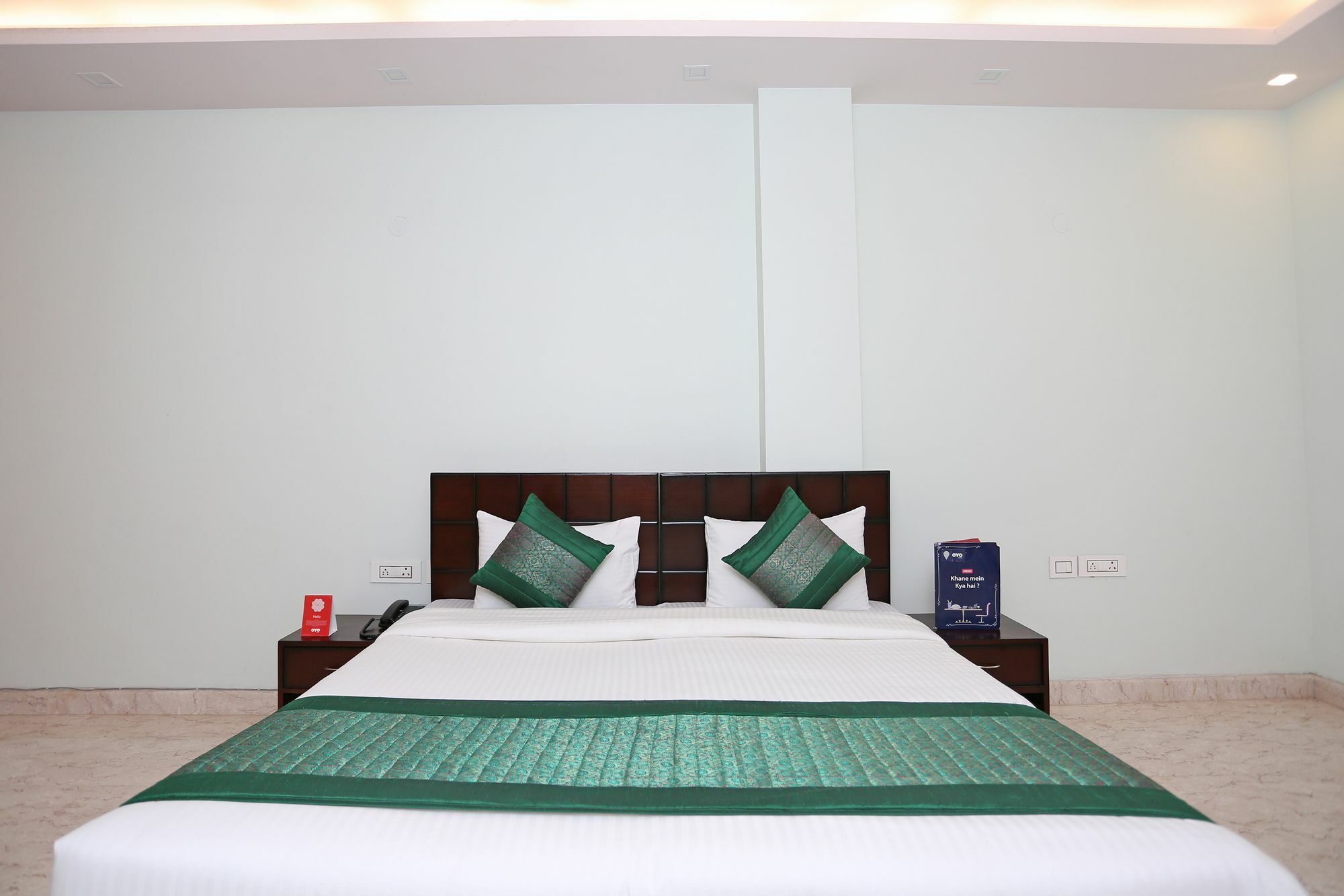 Oyo 9664 Sector 48 Otel Gurgaon Dış mekan fotoğraf