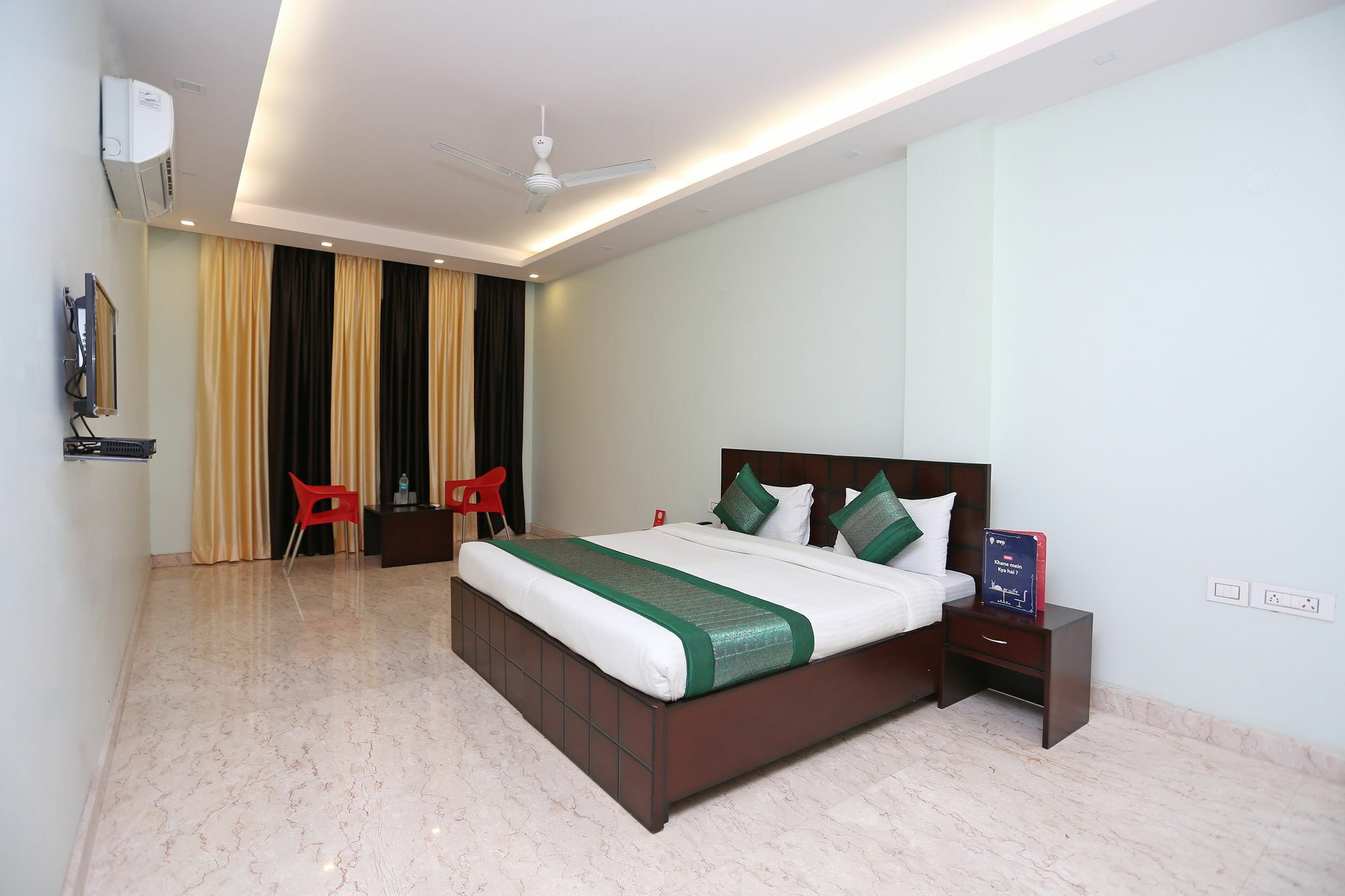 Oyo 9664 Sector 48 Otel Gurgaon Dış mekan fotoğraf